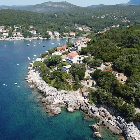 Dorsia With Sea View