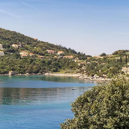 Dorsia With Sea View