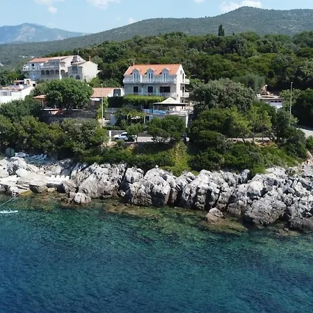 Apartment Dorsia With Sea View